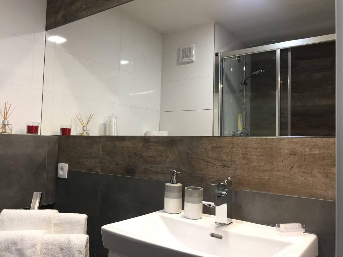 Rovna 7 Apartment 포프라트 외부 사진